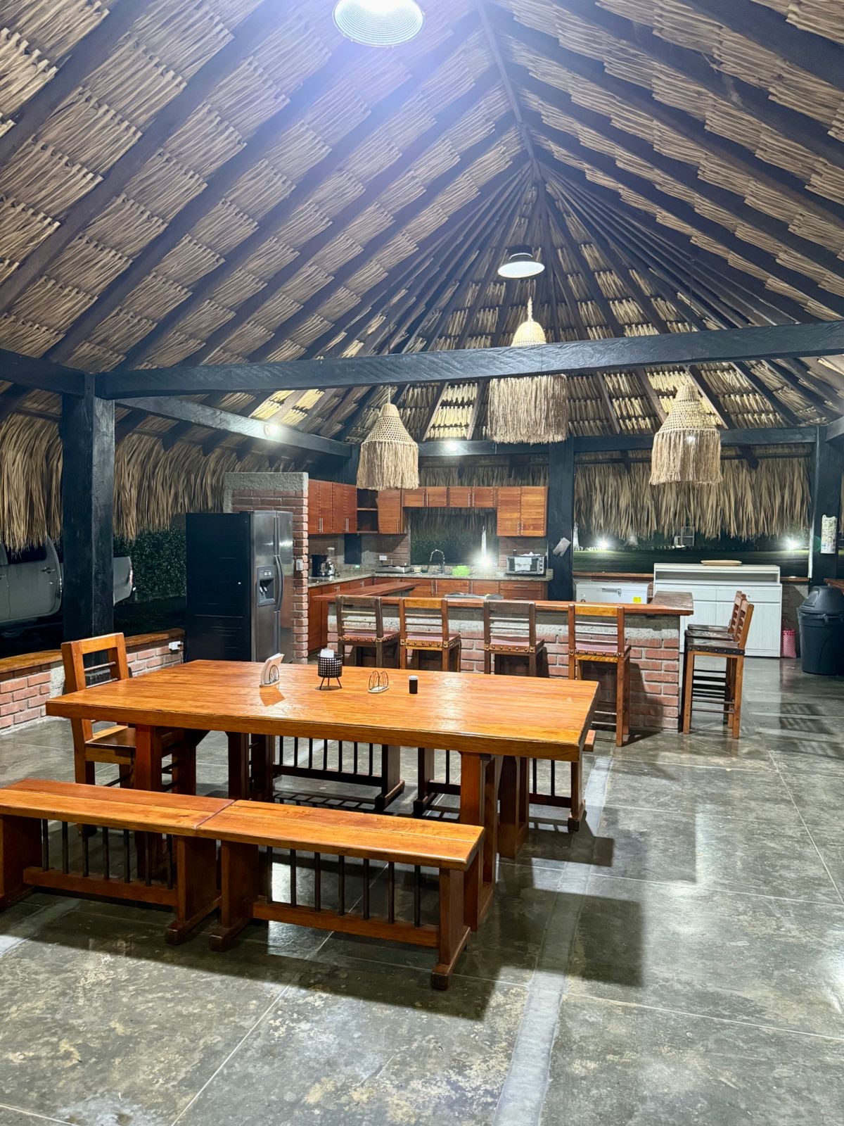 Cocina y comedor amplio